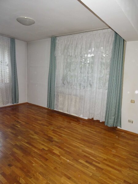 Rahova- Salaj, Bucuresti